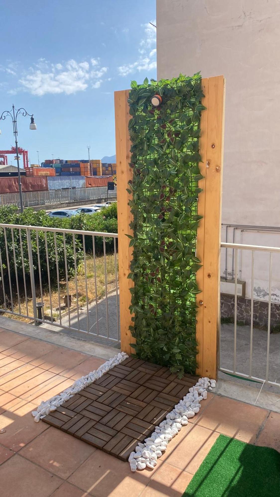 Apartmán Giu Al Porto Salerno Exteriér fotografie